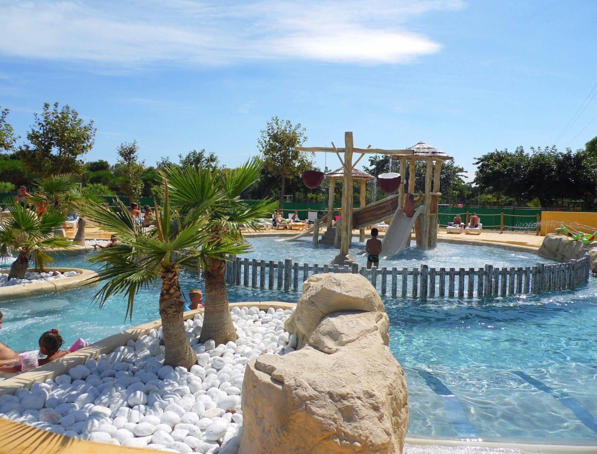 Camping Le Sainte Marie Exteriér fotografie